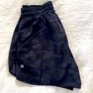 Lululemon Track That Mid-Rise 5 inch Short